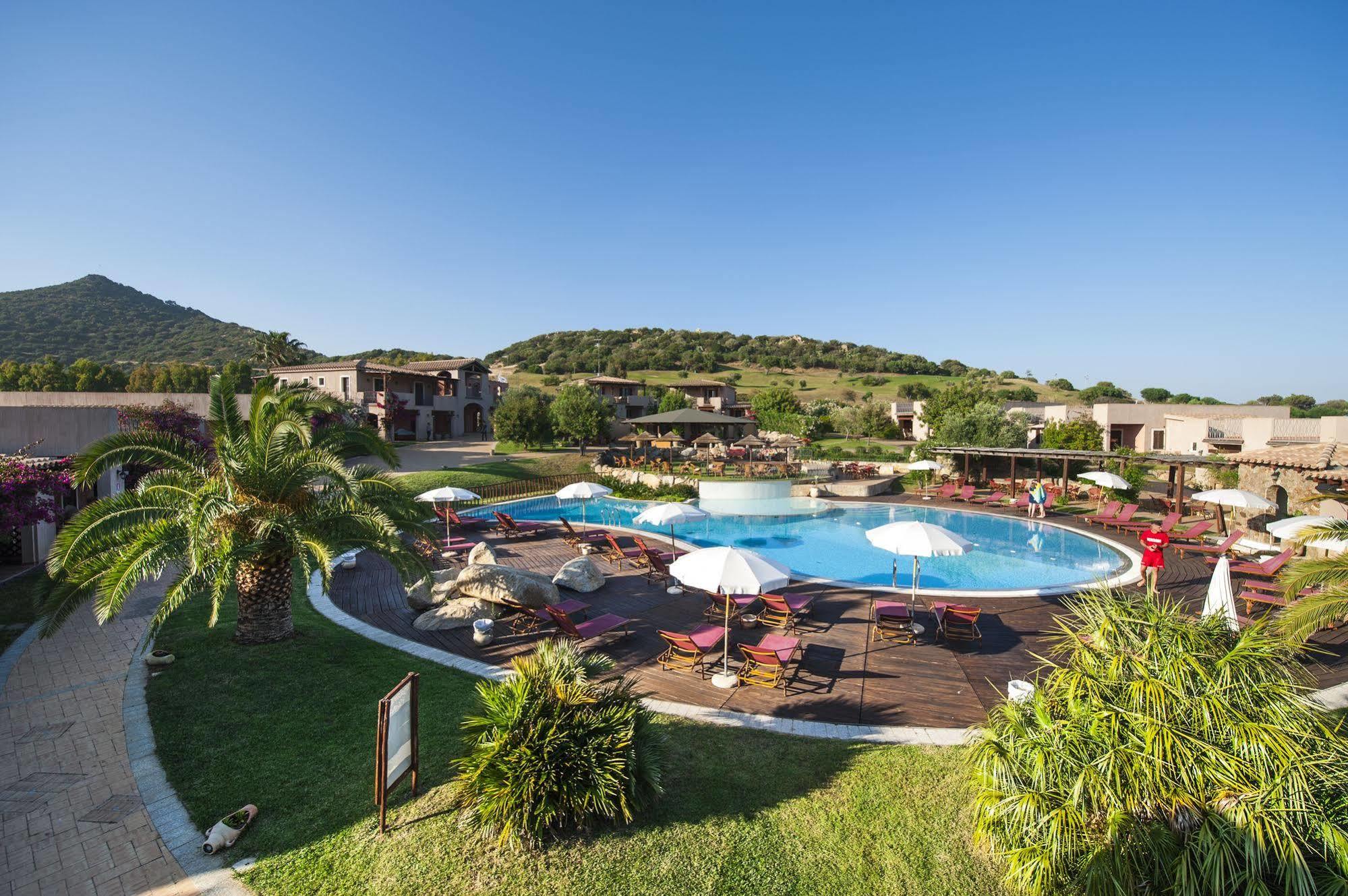 S'Incantu Resort Villasimius Bagian luar foto