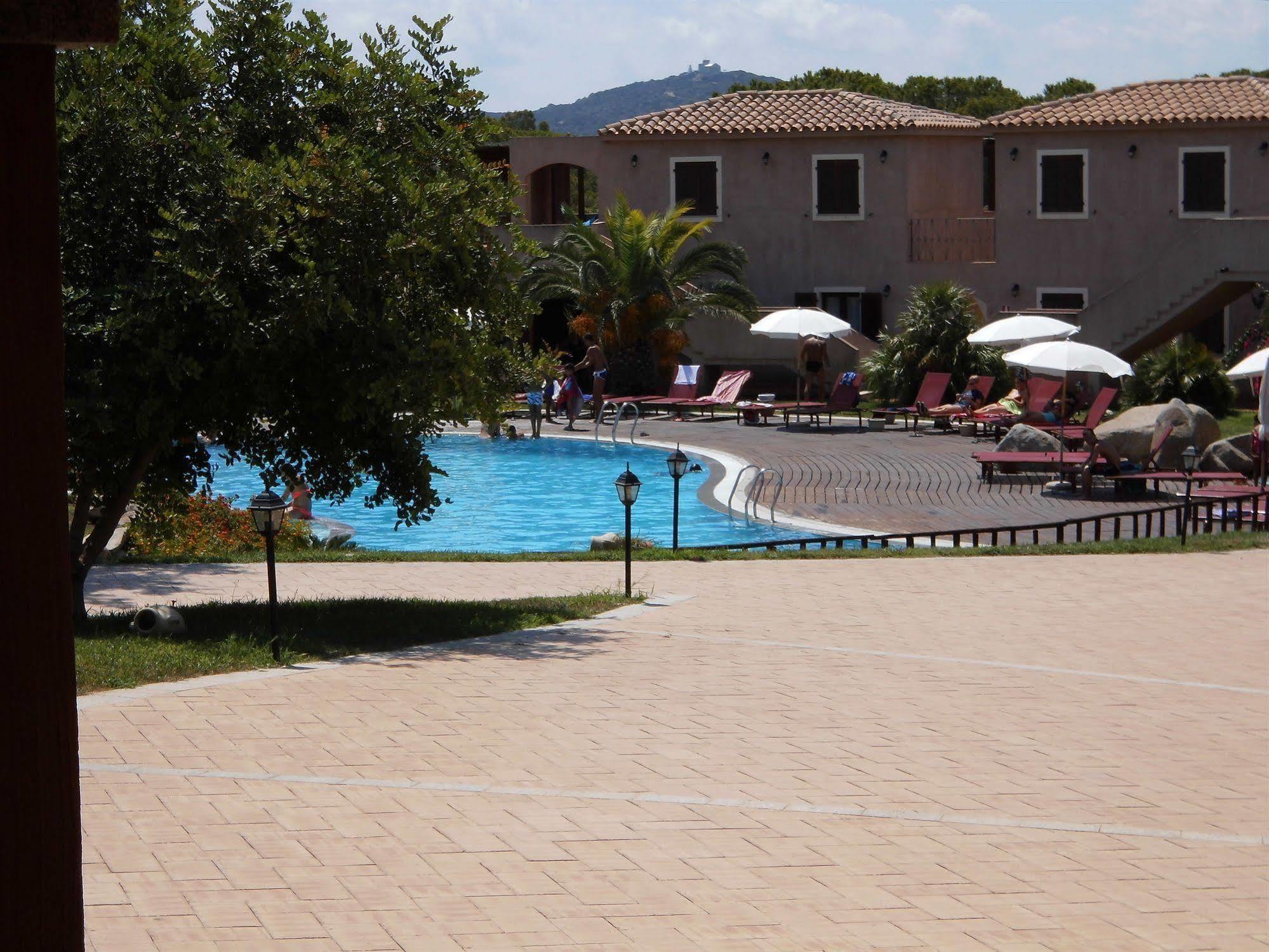 S'Incantu Resort Villasimius Bagian luar foto