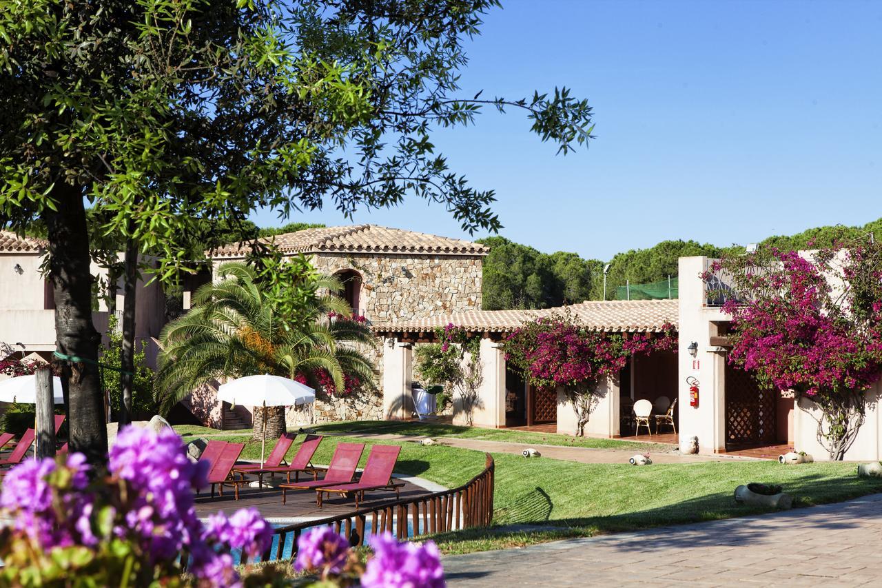 S'Incantu Resort Villasimius Bagian luar foto